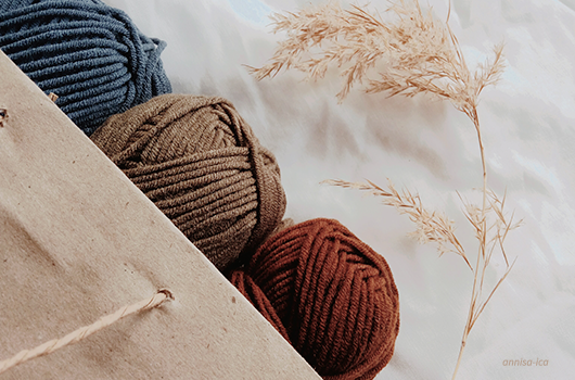 3 ball of natural yarn fiber