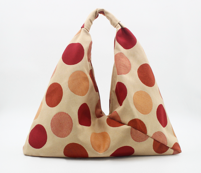 dot 18" x 18" fiber urban bag